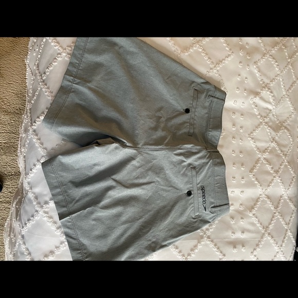 Speedo 34 golf style short - Picture 3 of 4